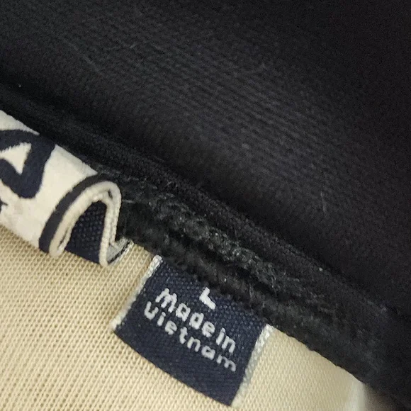 FILA Women's Black and Pink Ski Sporty Zip-up Jacket Gorpcore Size Large - Picture 4 of 6